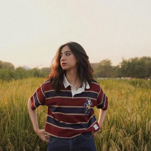 Amna Riaz live in Karachi