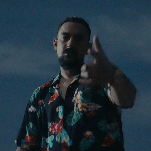 Faris Shafi live in Karachi