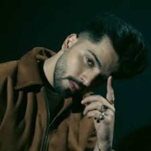 Haider Mustehsan live in Karachi