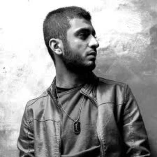 Hassam Anwar live in Karachi