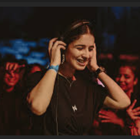 Lyla live in Karachi