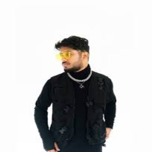 M. ZHE live in Karachi