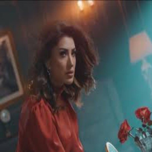Mehwish Hayat live in Karachi