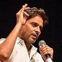 Sanjay Rajoura live in Karachi