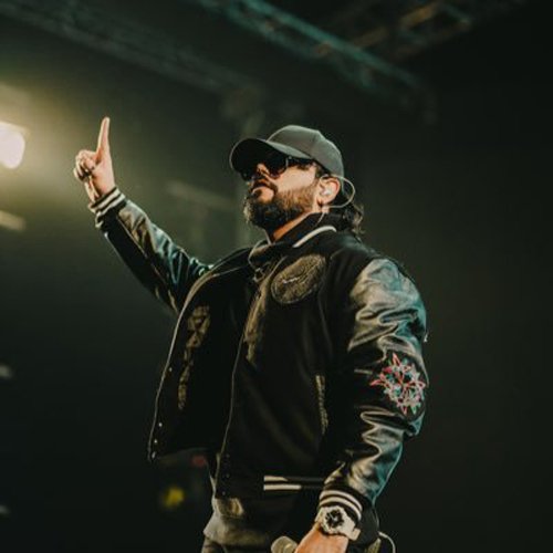 Taha G live in Karachi