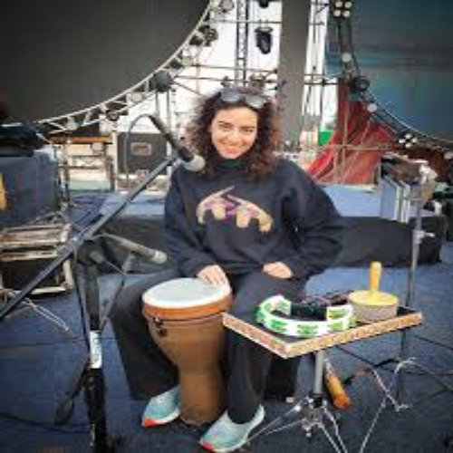 Veeru Shan live in Karachi