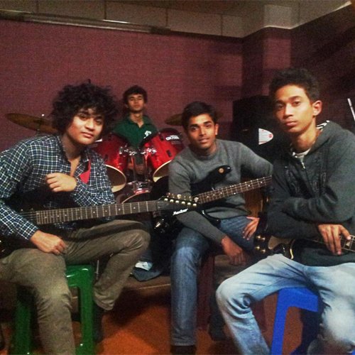 Zeest live in Karachi